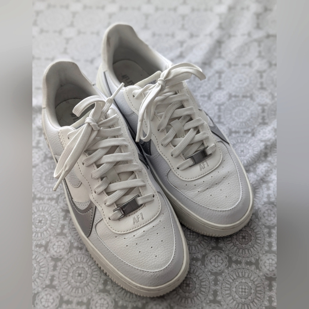 Air Force 1 Platform